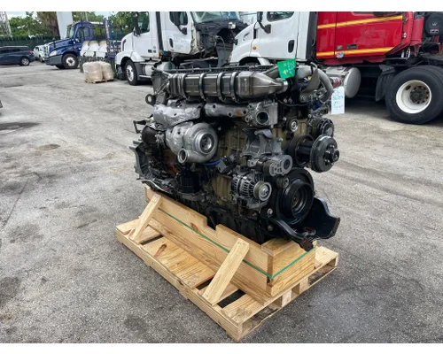 DETROIT DD15 Engine Assembly