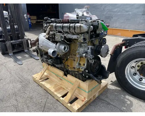 DETROIT DD15 Engine Assembly