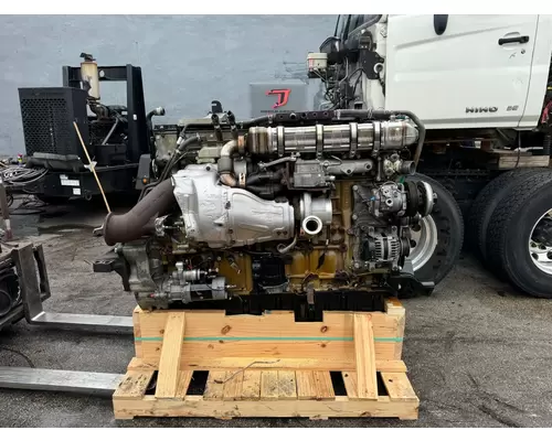 DETROIT DD15 Engine Assembly