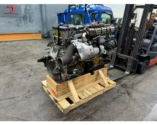 DETROIT DD15 Engine Assembly