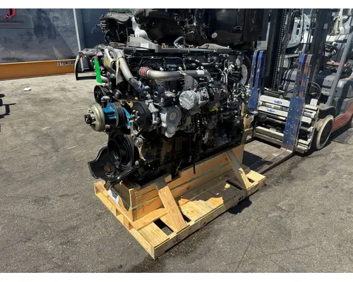 DETROIT DD15 Engine Assembly
