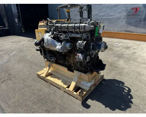 DETROIT DD15 Engine Assembly
