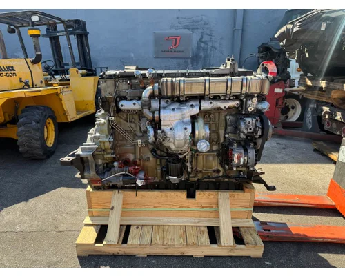 DETROIT DD15 Engine Assembly