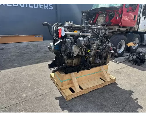 DETROIT DD15 Engine Assembly