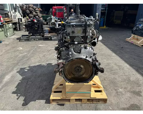 DETROIT DD15 Engine Assembly