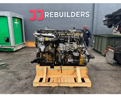 DETROIT DD15 Engine Assembly