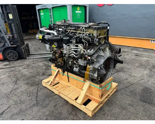 DETROIT DD15 Engine Assembly
