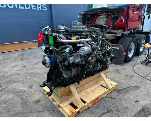 DETROIT DD15 Engine Assembly