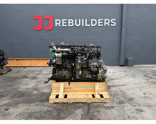 DETROIT DD15 Engine Assembly