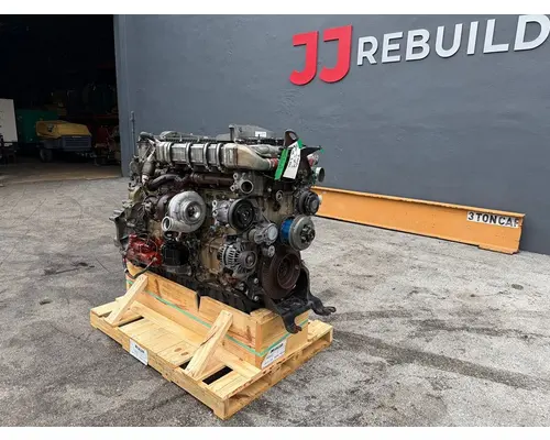 DETROIT DD15 Engine Assembly