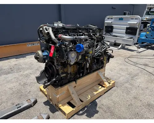 DETROIT DD15 Engine Assembly