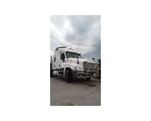 DETROIT DD15 Engine Assembly