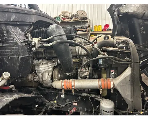 DETROIT DD15 Engine Assembly