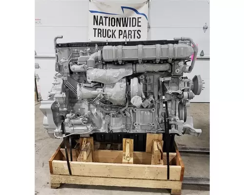 DETROIT DD15 Engine Assembly