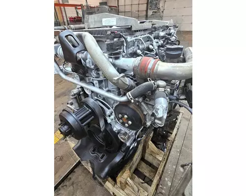 DETROIT DD15 Engine Assembly