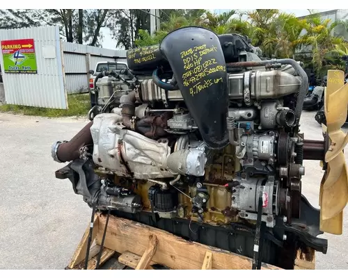 DETROIT DD15 Engine Assembly