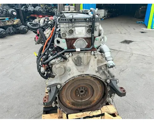DETROIT DD15 Engine Assembly