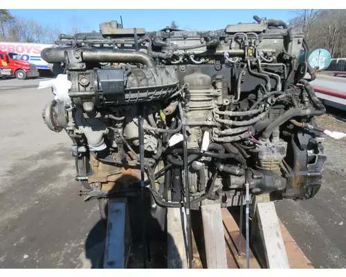 DETROIT DD15 Engine Assembly