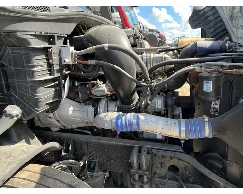 DETROIT DD15 Engine Assembly