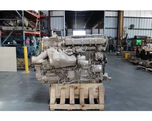 DETROIT DD15 Engine Assembly