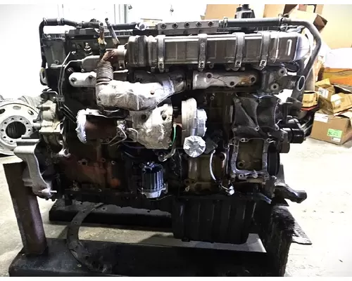 DETROIT DD15 Engine Assembly