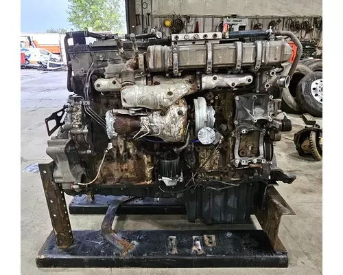 DETROIT DD15 Engine Assembly
