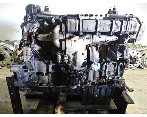 DETROIT DD15 Engine Assembly