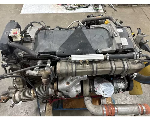 DETROIT DD15 Engine Assembly