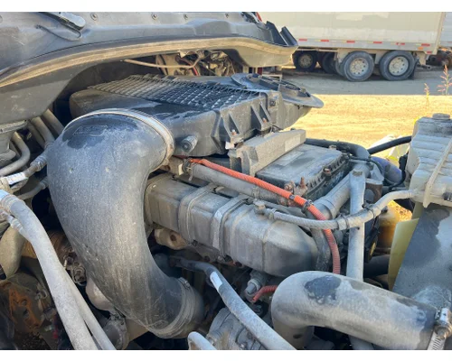 DETROIT DD15 Engine Assembly
