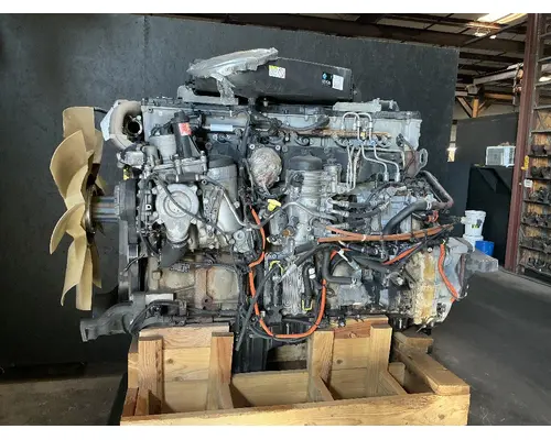 DETROIT DD15 Engine Assembly