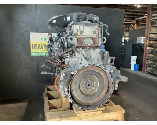 DETROIT DD15 Engine Assembly