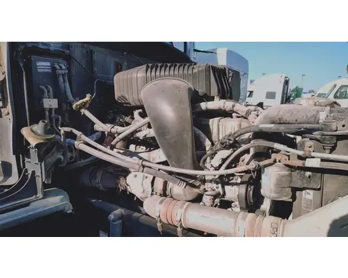 DETROIT DD15 Engine Assembly