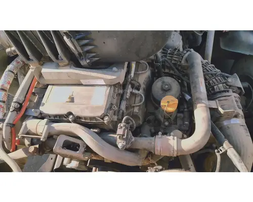 DETROIT DD15 Engine Assembly