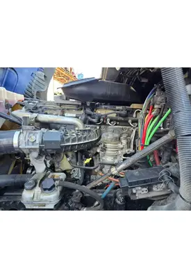 DETROIT DD15 Engine Assembly