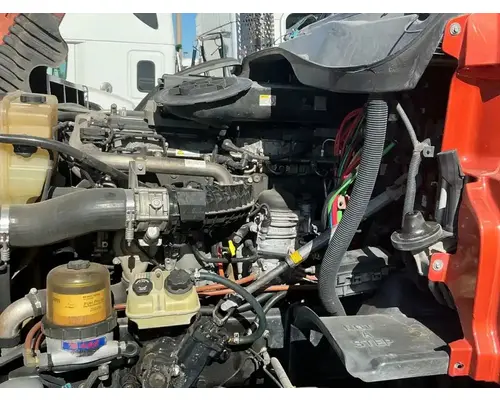 DETROIT DD15 Engine Assembly