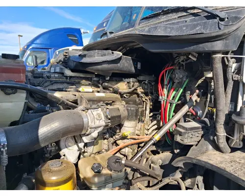 DETROIT DD15 Engine Assembly