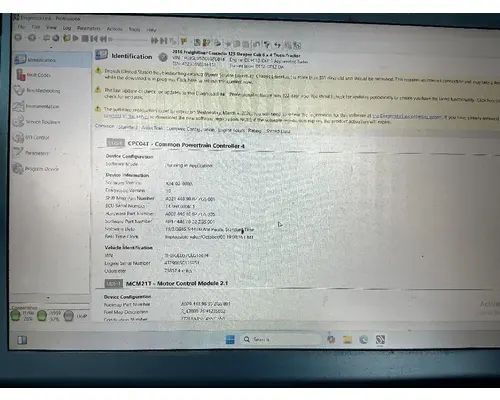 DETROIT DD15 Engine Assembly