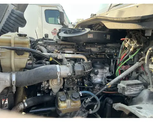 DETROIT DD15 Engine Assembly