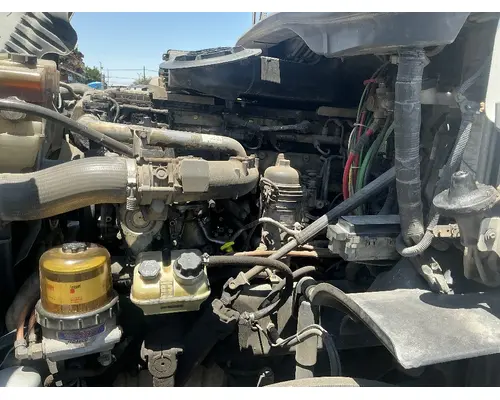 DETROIT DD15 Engine Assembly