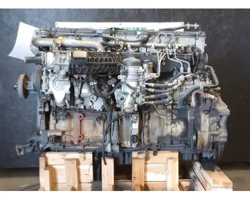 DETROIT DD15 Engine Assembly