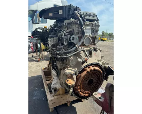 DETROIT DD15 Engine Assembly