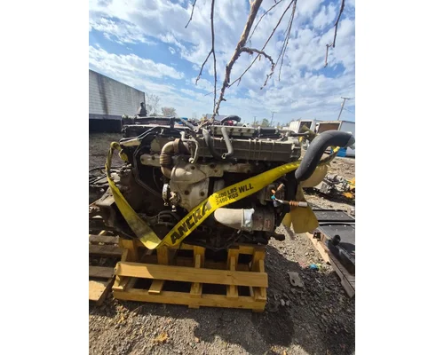 DETROIT DD15 Engine Assembly