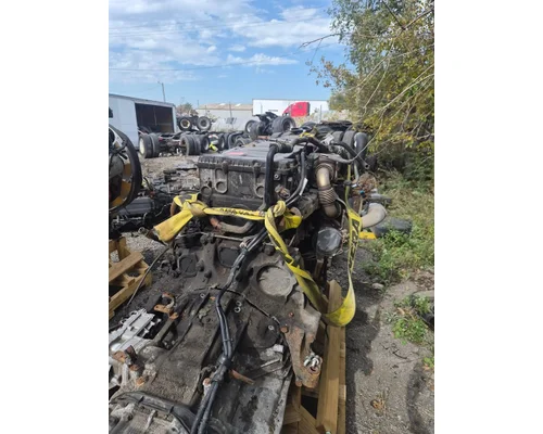 DETROIT DD15 Engine Assembly