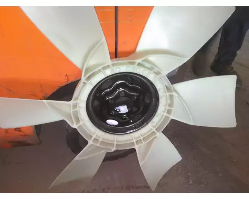 DETROIT DD15 FAN COOLING