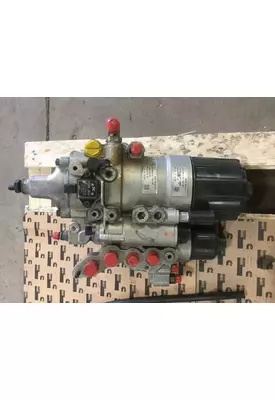 DETROIT DD15 FUEL FILTER HOUSING