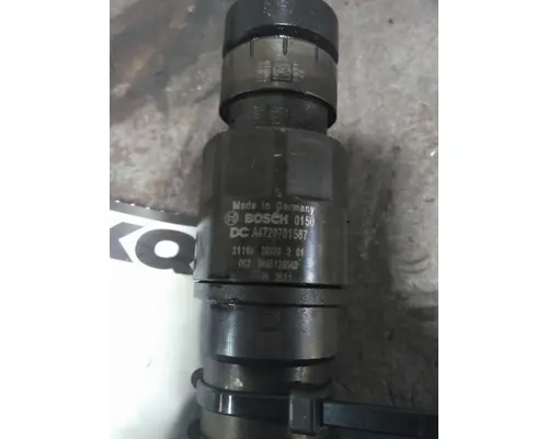 DETROIT DD15 FUEL INJECTOR