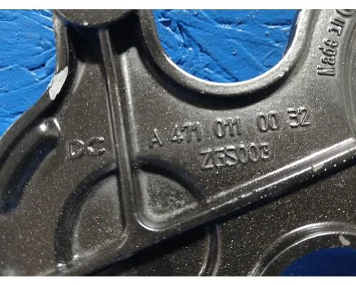 DETROIT DD15 Front Cover