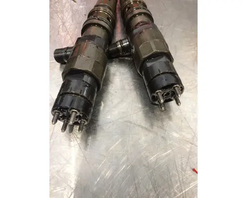 DETROIT DD15 Fuel Injector