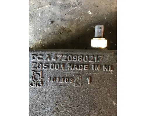 DETROIT DD15 INTAKE MANIFOLD