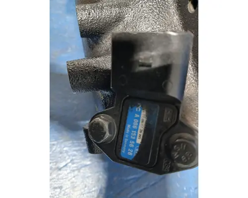 DETROIT DD15 Intake Manifold